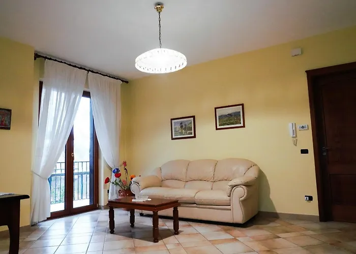 Casa Patrone Апартаменты Баньоли-Ирпино